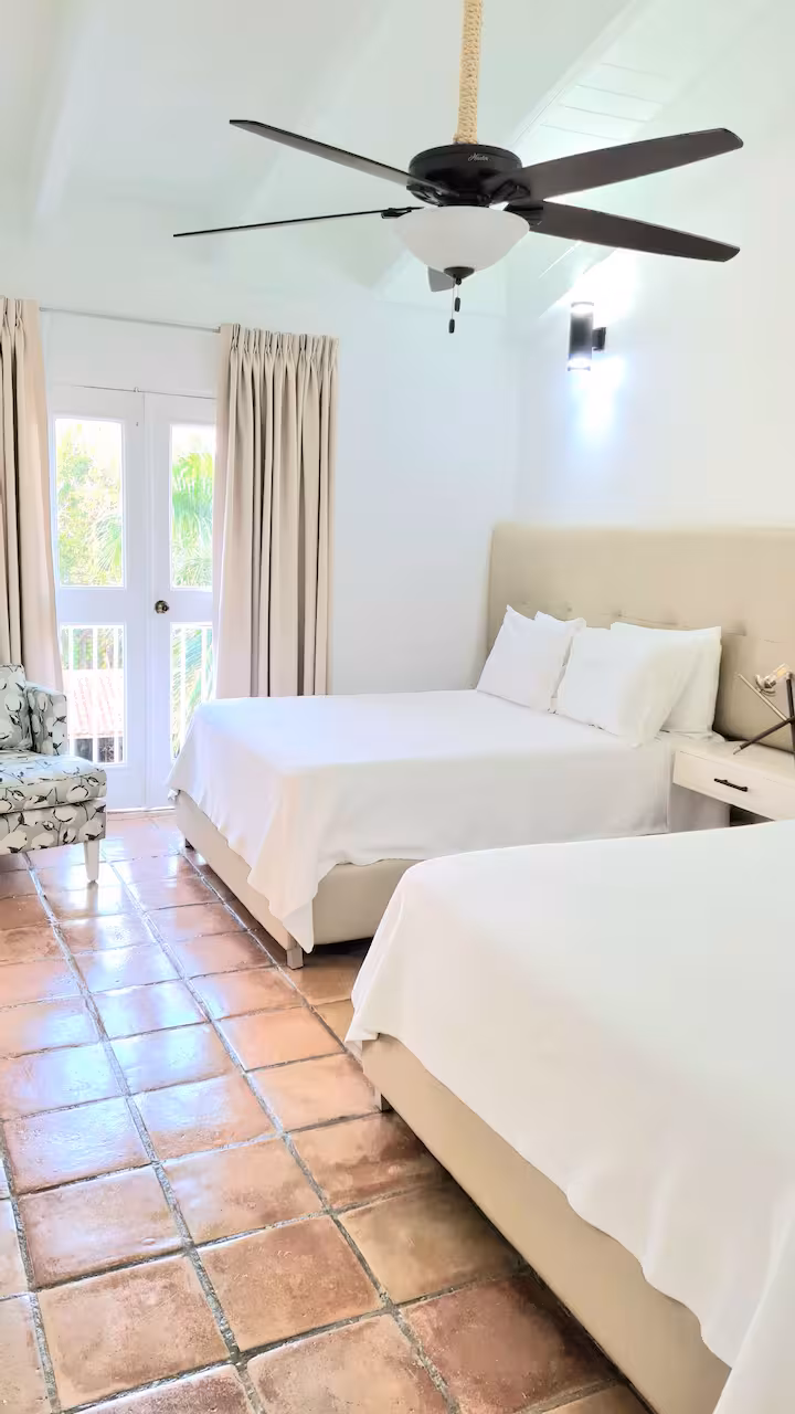 2BR Marina Apt J13