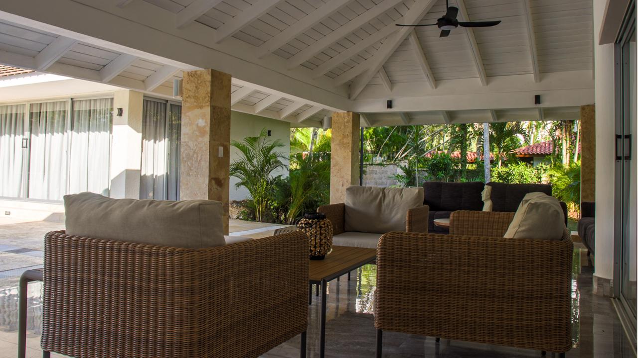 8BR Barranca Estate — áreas sociales