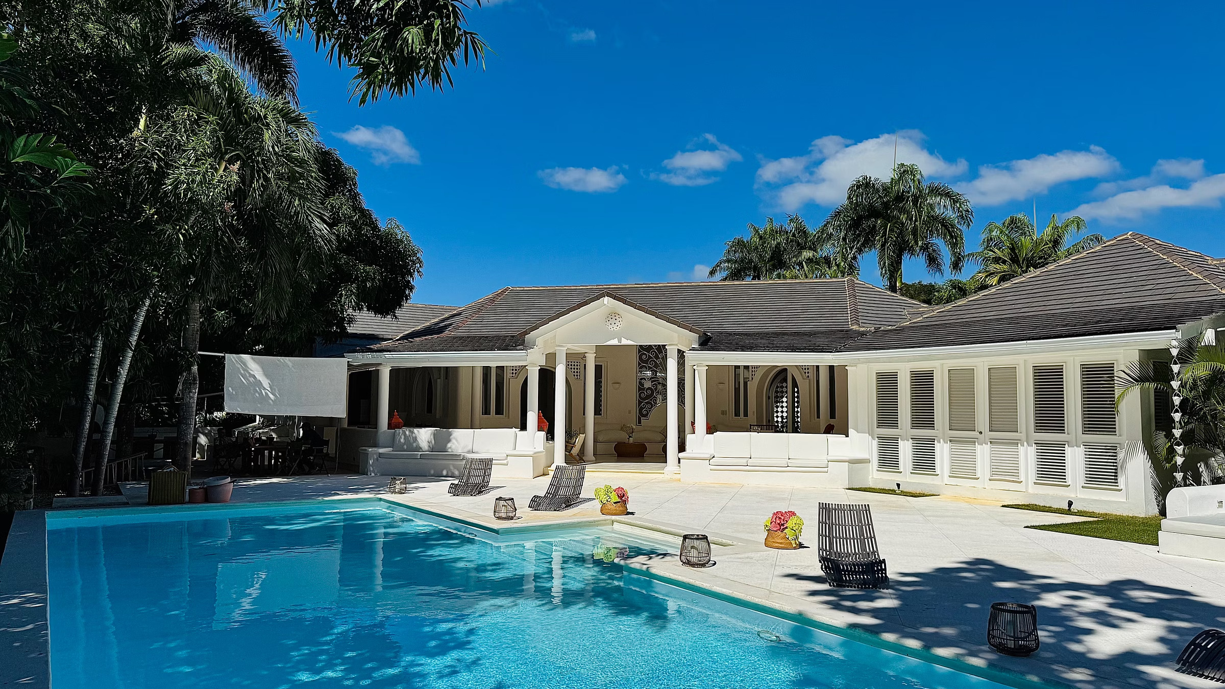 Exterior of Cacique Ocean-View Villa