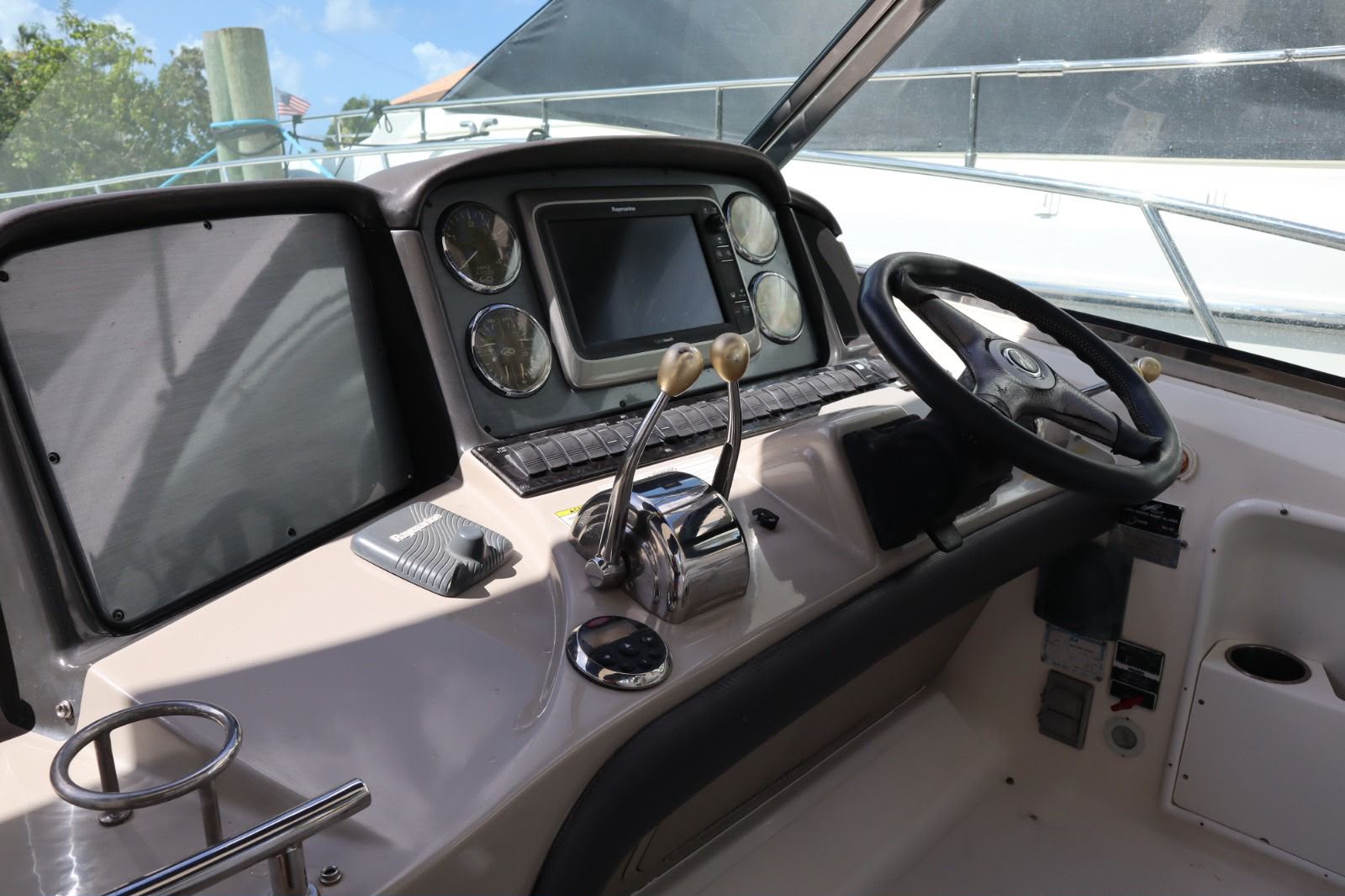 Nicole boat, photo 3
