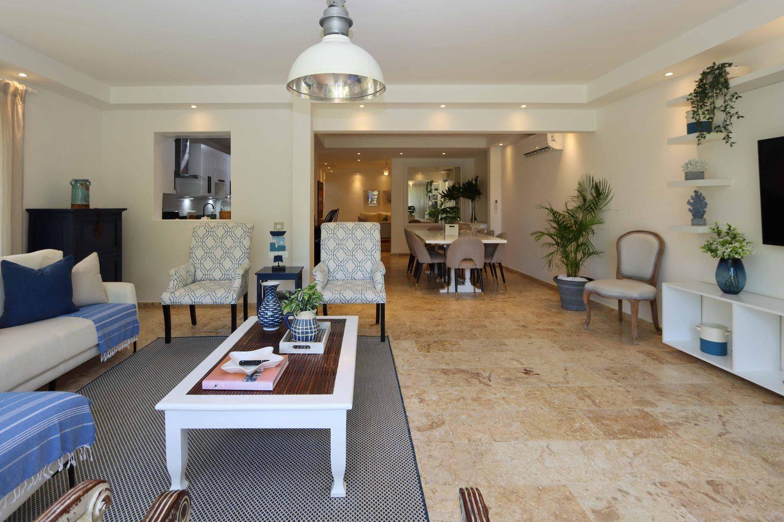 Los Altos Golf Residence