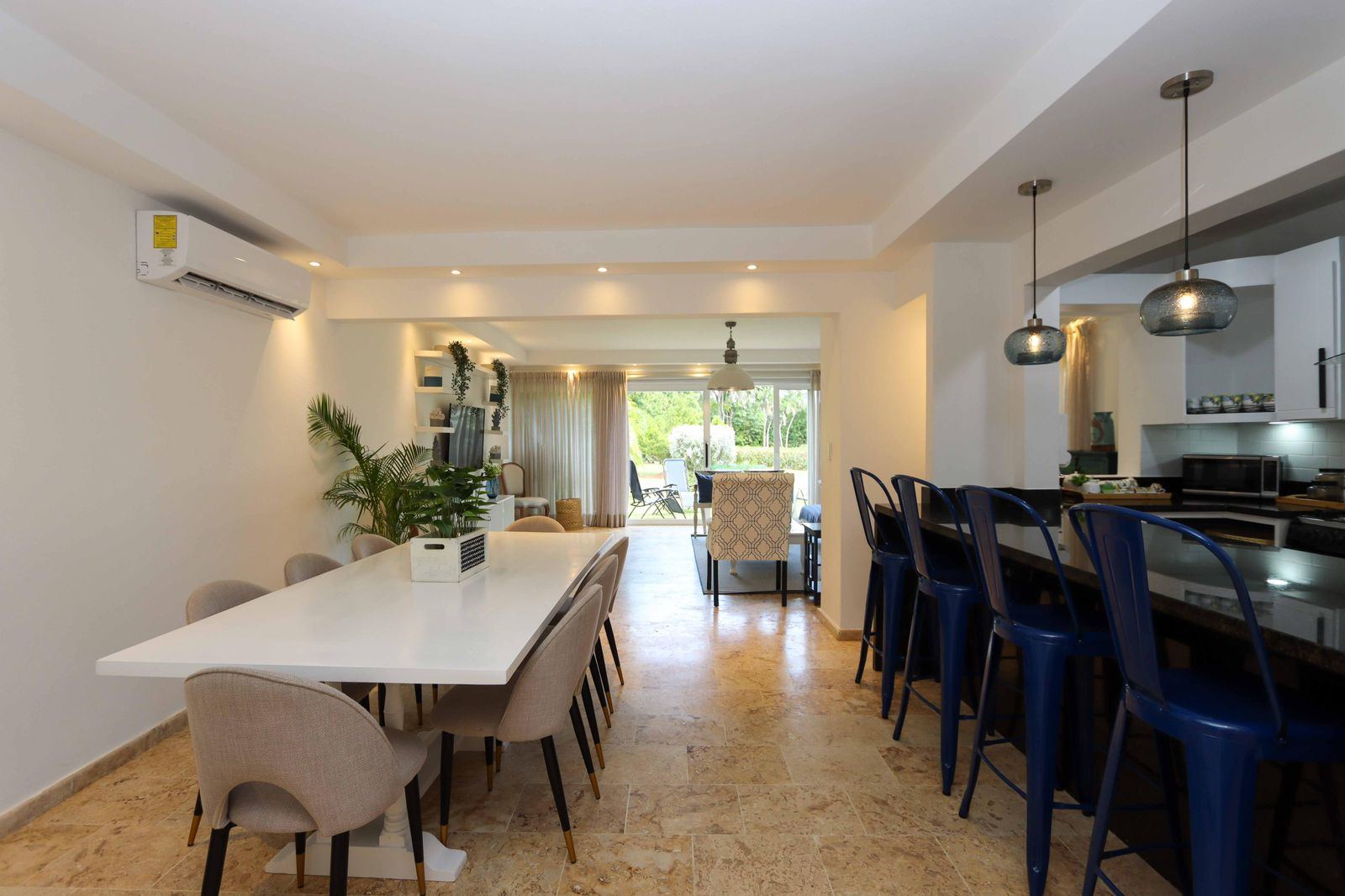 Los Altos Golf Residence