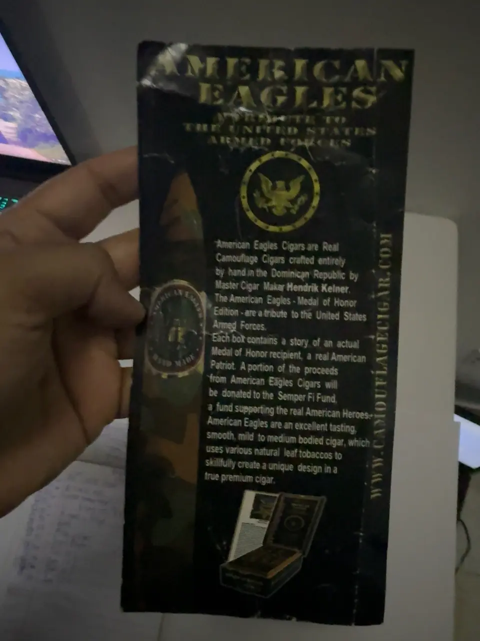 Folleto histórico American Eagles Real Camouflage Cigars