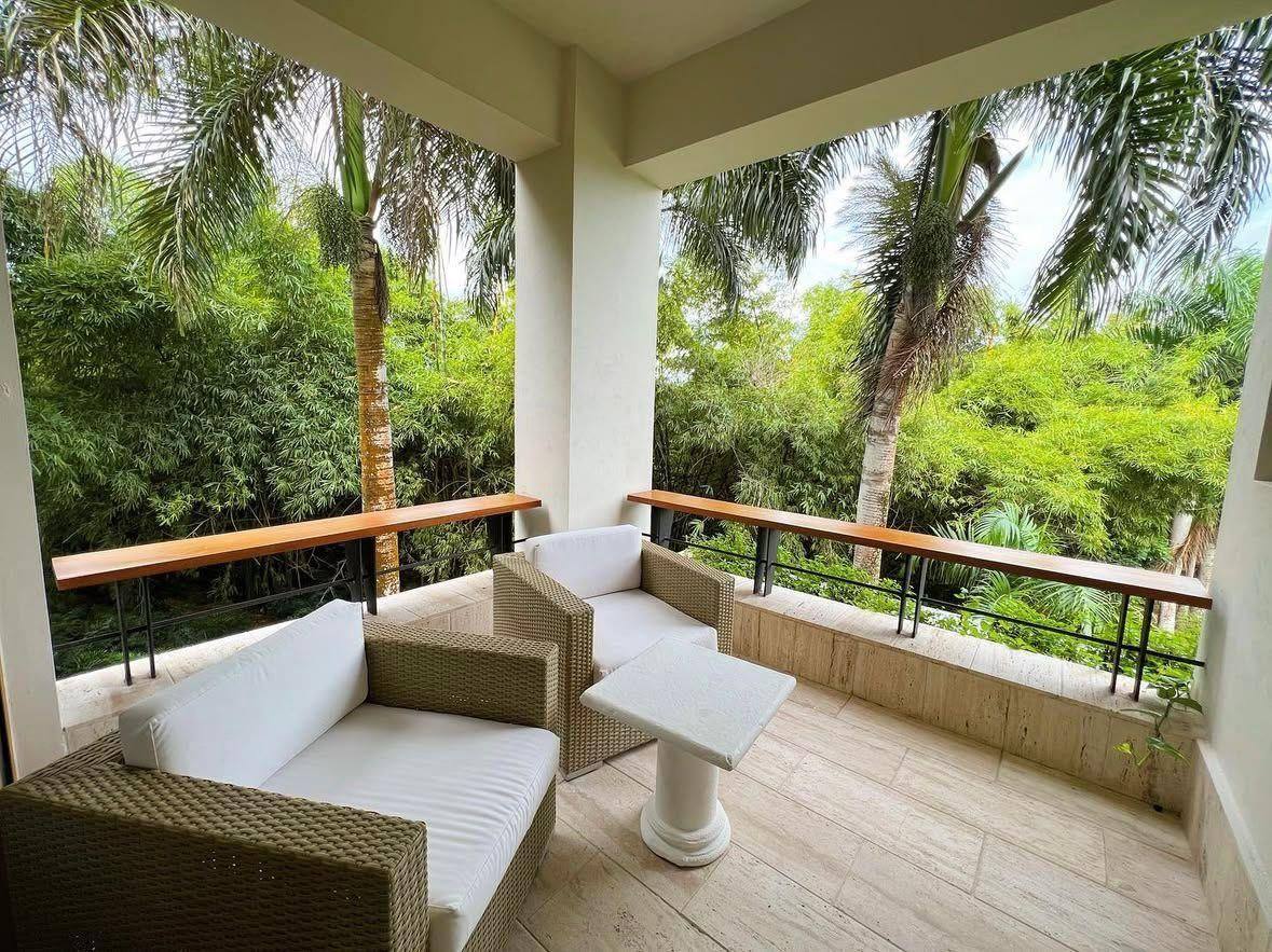 Los Altos Panoramic Residence