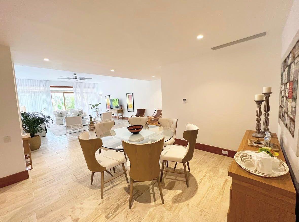 Los Altos Panoramic Residence