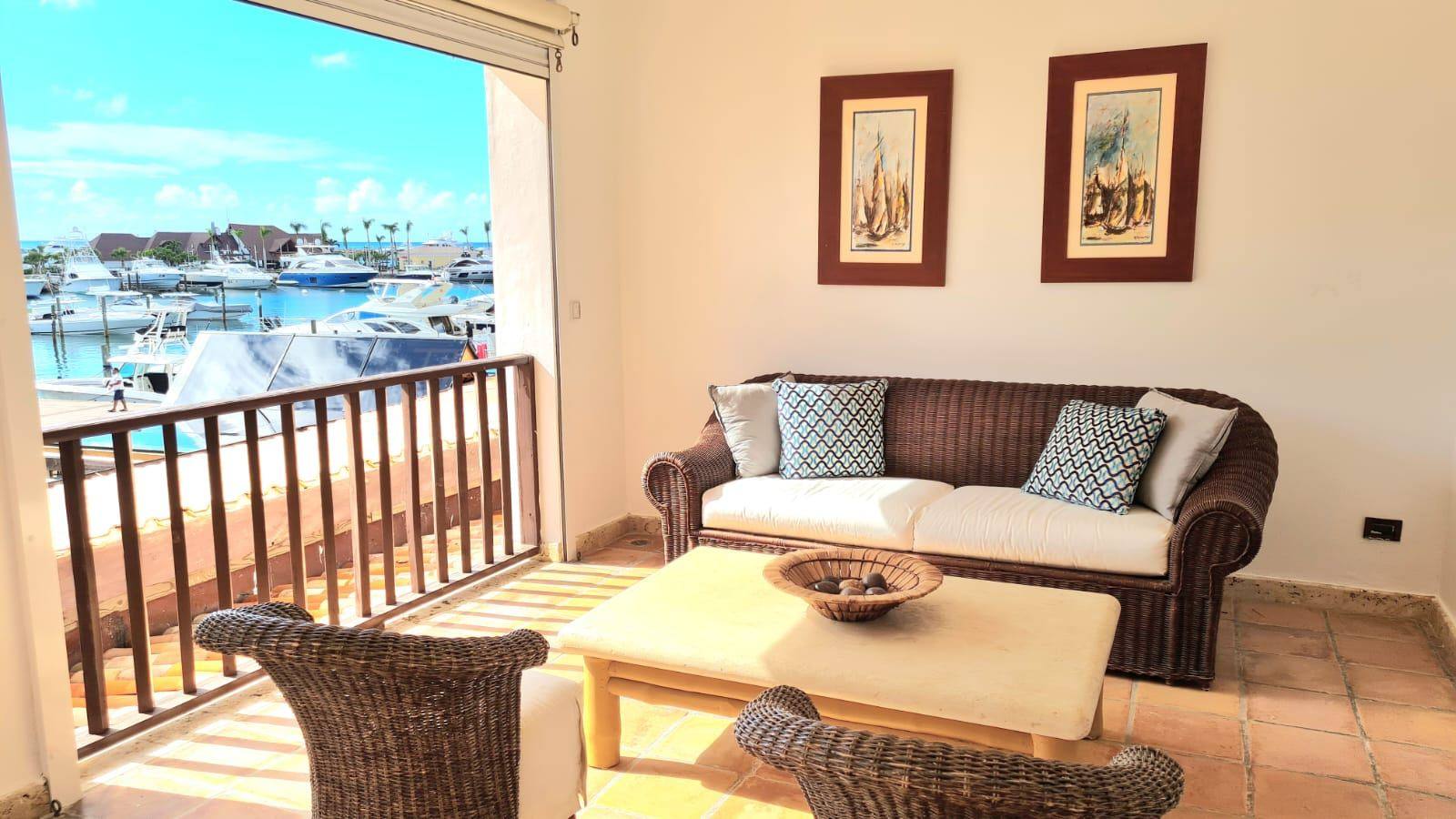 3BR Marina Penthouse Residence