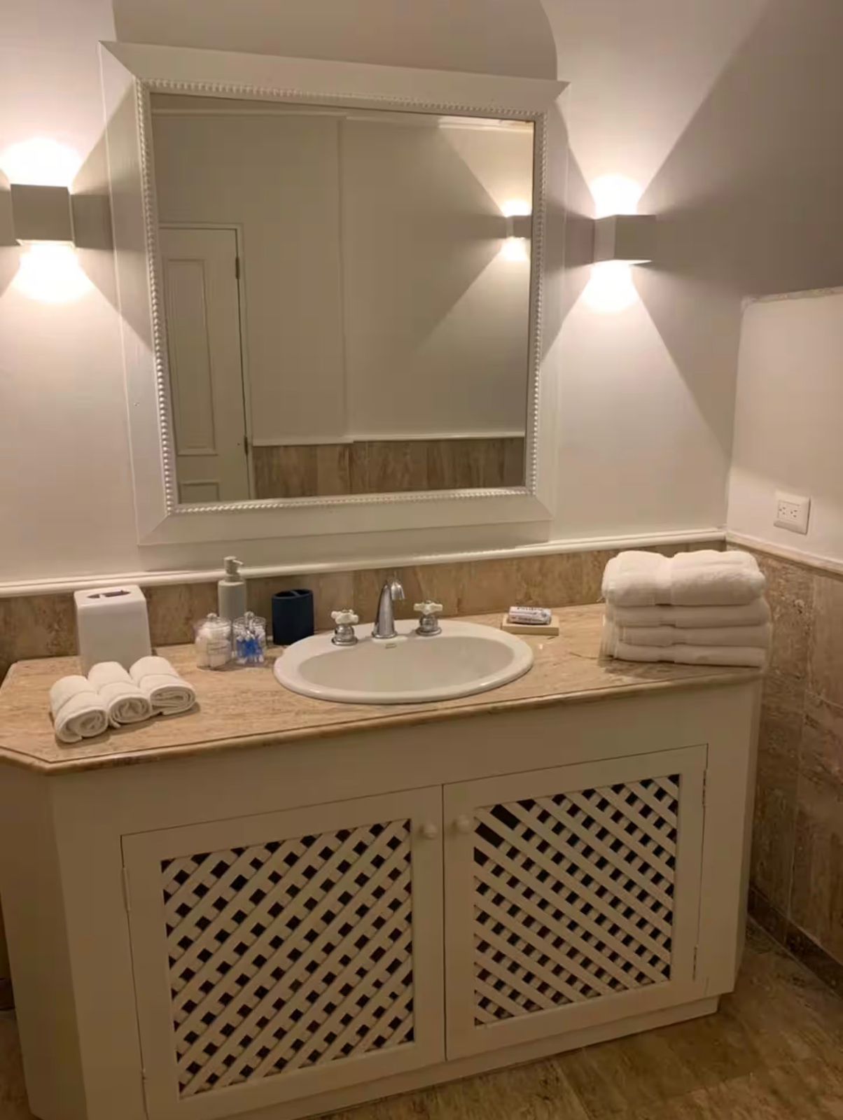 4BR Marina — Bathroom