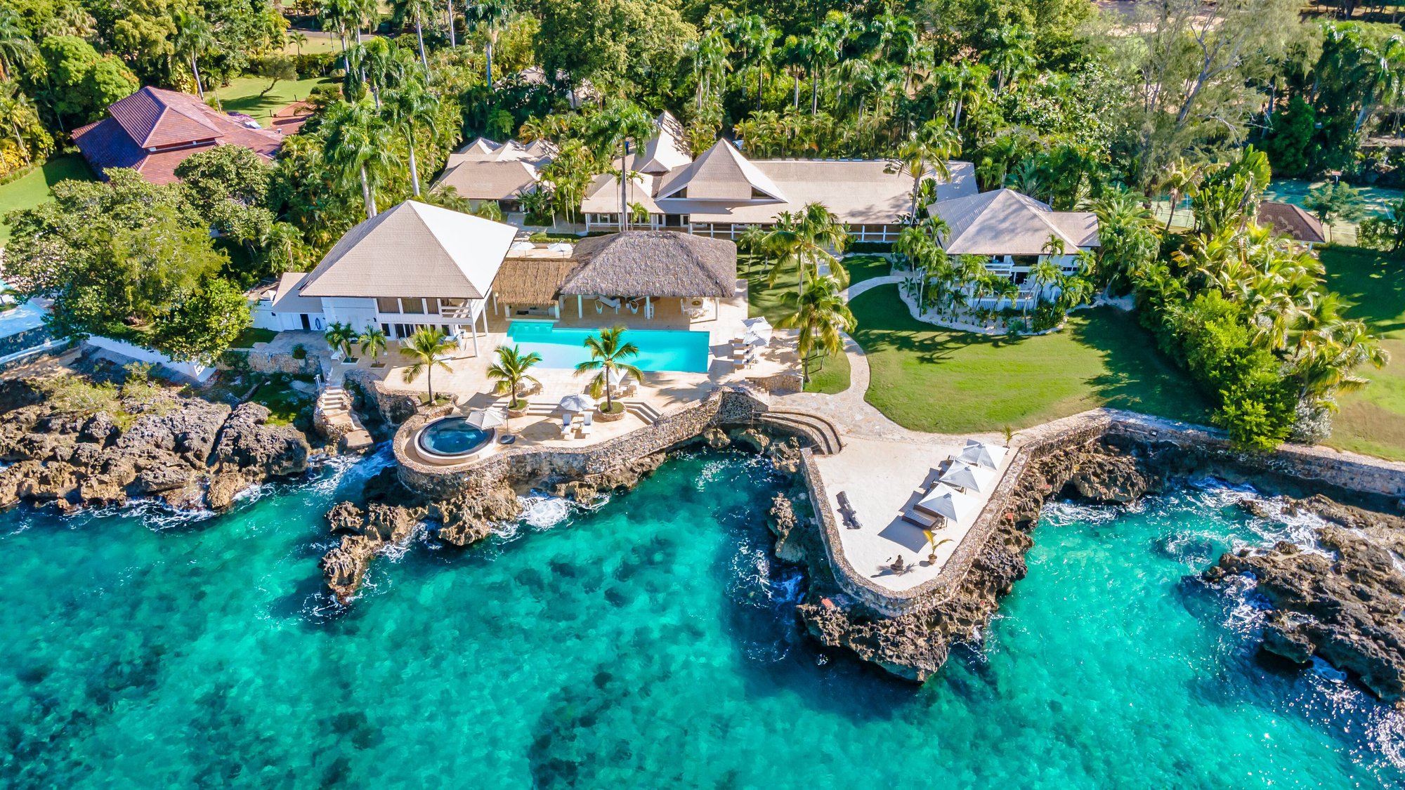 Oceanfront exterior, Punta Águila Twelve-Bedroom Oceanfront Estate, Casa de Campo
